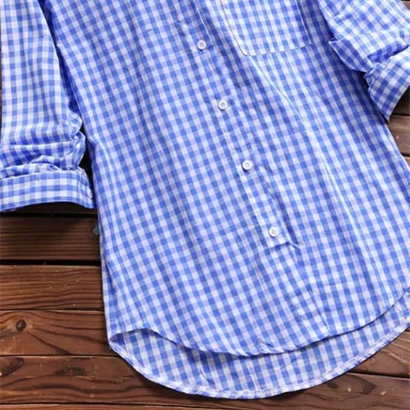 Plaid Button-Up Blouse - Picture 2 of 4